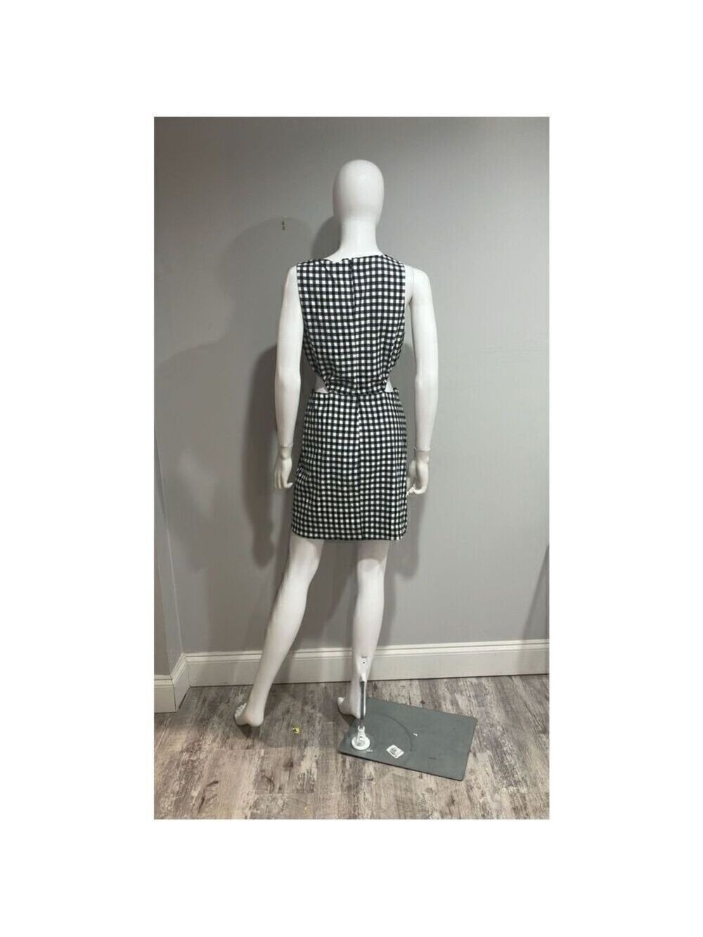 Wayf Jules Cutout O-ring Minidress in Black and White Size Medium - Picture 11 of 11